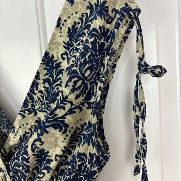 Cupshe NWT Mini V-Neck Sleeveless Paisley Smocked Waist Summer Dress - Picture 7 of 11